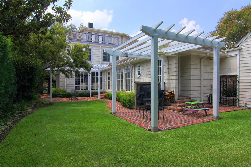 Houston House