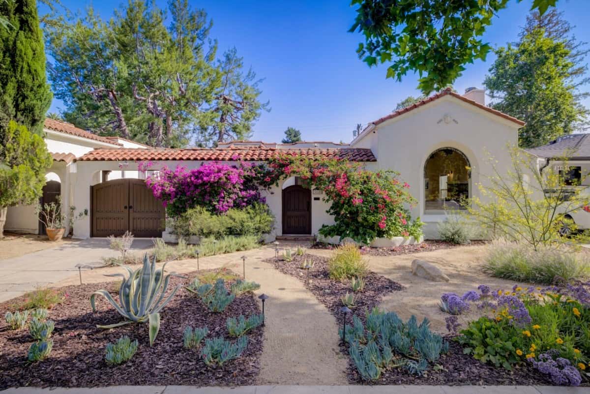 Try Out Drought-Tolerant Xeriscaping